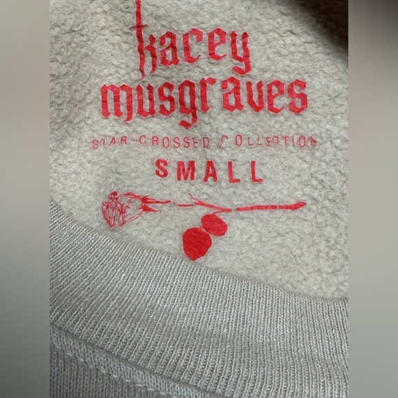 Kacey Musgraves STAR-CROSSED: UNVEILED 2022 TOUR SWEATSHIRT - Picture 6 of 6